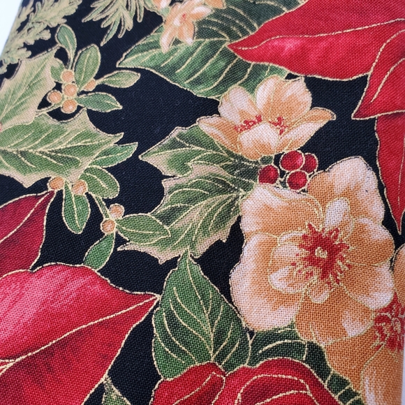 Womens handmade infinity scarf - Picture 3 of 6